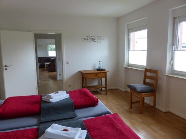 Gefaehrten * Oberhausen (Sudliche Weinstrasse)